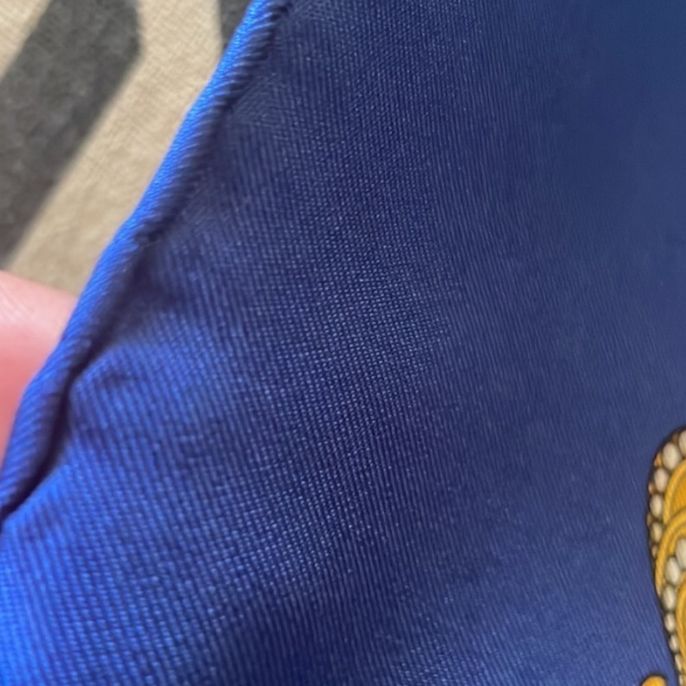 Hermes scarf - Picture 11 of 16